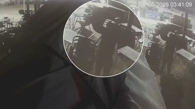 Detenidos tres hombres por robar 1.200 sillas de terrazas de restaurantes de la región  valoradas en 40.000 euros