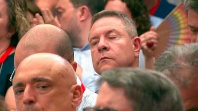 Los audios de Page en el Comité Federal del PSOE en que planta cara a Sánchez