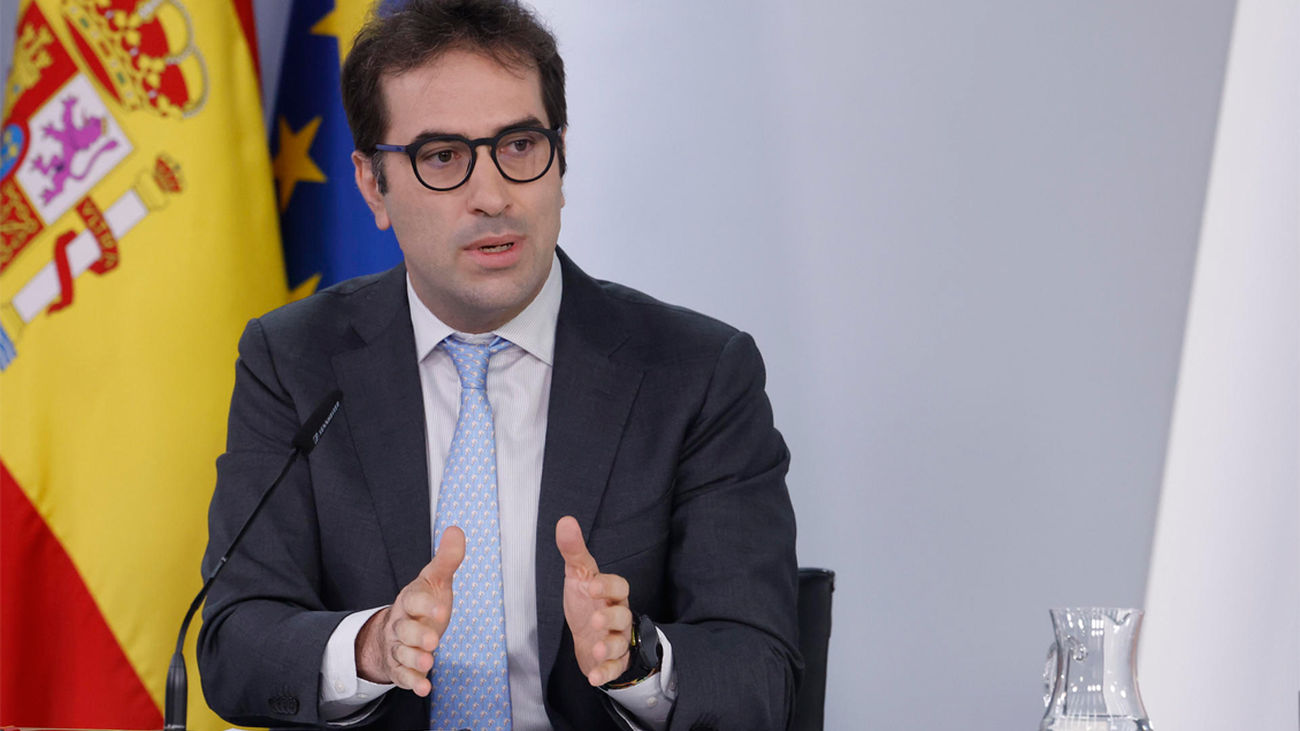 El Gobierno eleva cuatro décimas su previsión de crecimiento, hasta el 2,6%, para este año