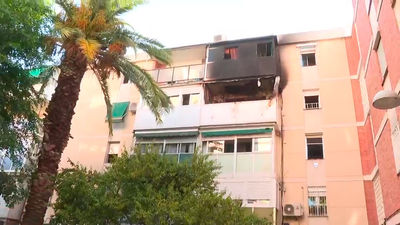 Un herido en el incendio en una vivienda en Cuatro Vientos