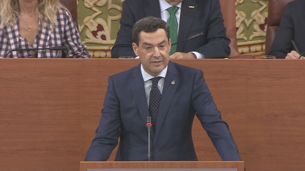 Moreno promete gobernar "para todos" en Andalucía