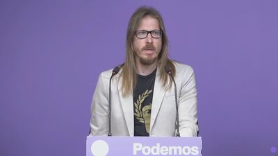 Podemos reprocha a Sánchez su falta de autocrítica: "Mea a la gente y le dice que llueve"