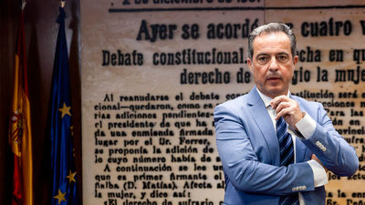 El excomisario de Barajas niega haber cobrado de nadie vinculado a Plus Ultra y admite que coincidió con Julio Martínez