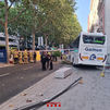 Más de 40 heridos, cinco críticos, al estrellarse un autocar contra un edificio en Lleida