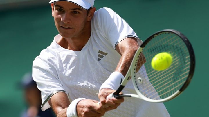 Jódar evita la revancha de Carreño y se sitúa en tercera ronda de Wimbledon