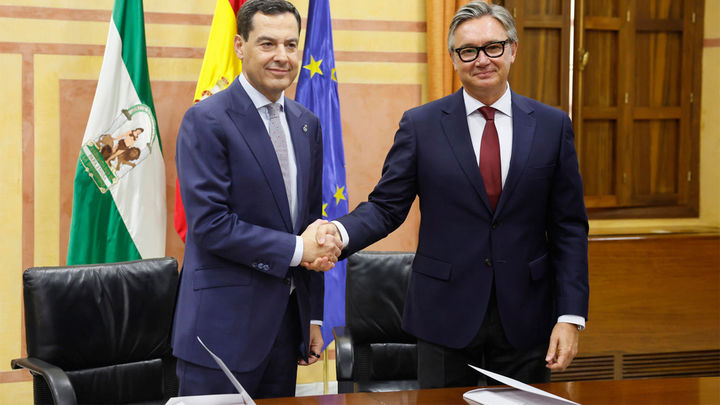 Juan Manuel Moreno con Manuel Gavira