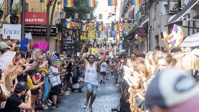 La Carrera de Tacones desata la locura en Chueca con plataformas de vértigo y mucho glamour