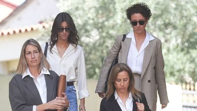 Las hijas de Isak Andic se reiteran ante la jueza en la inocencia de su hermano
