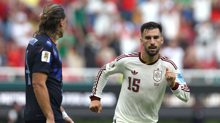 Baena ante Uruguay / EFE