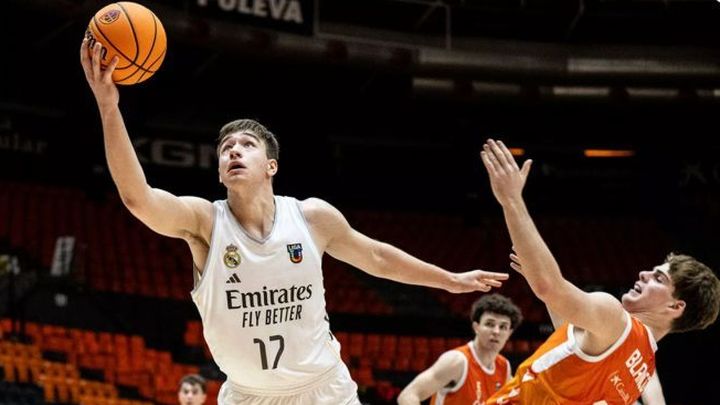 Amosov, una de las perlas del Real Madrid, se marcha a la UConn de EEUU