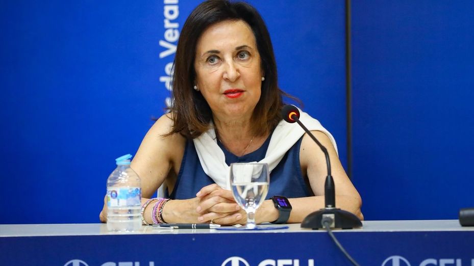 Robles critica que Europa no tenga "un liderazgo fuerte" frente a EEUU en vísperas de la cumbre de la OTAN