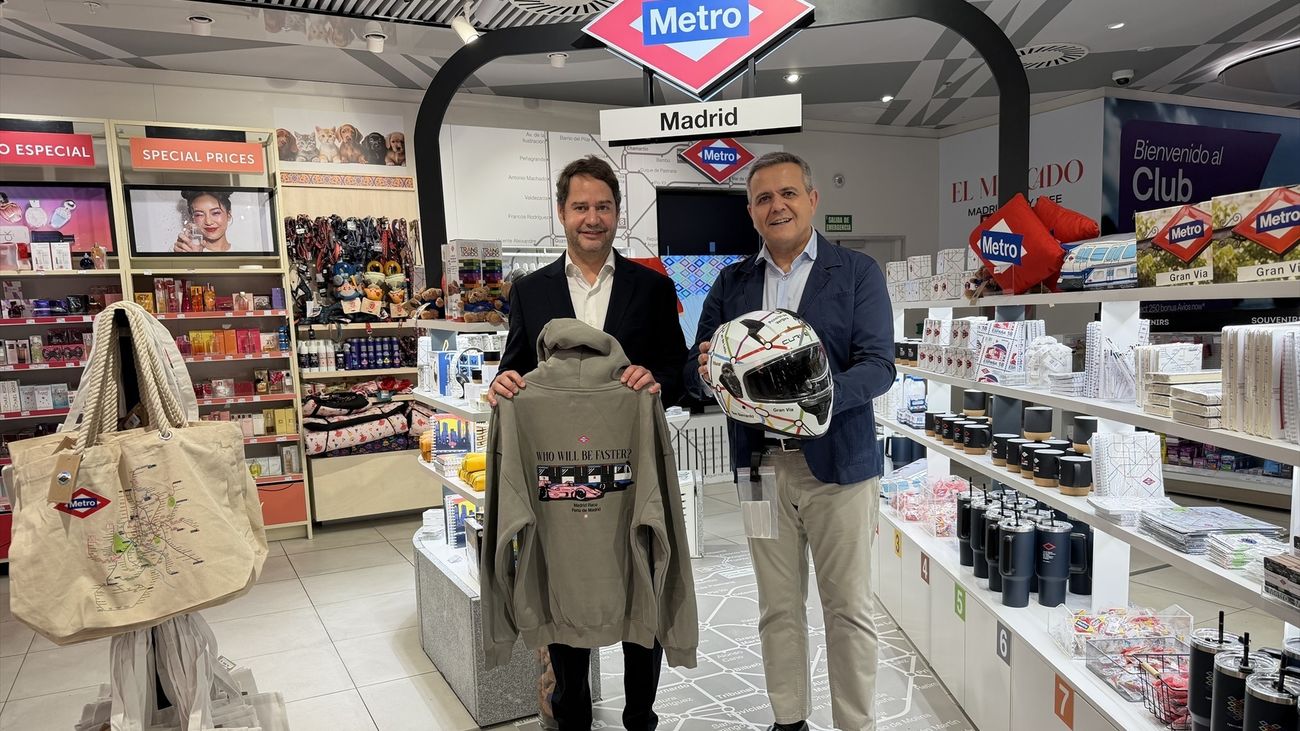 Tienda oficial de Metro en la T4 de Barajas
