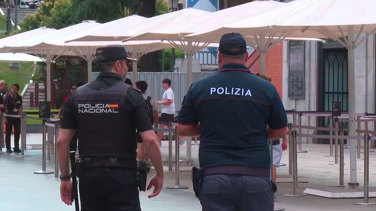 Madrid refuerza la seguridad con policías de Portugal e Italia para atender a los turistas en su propio idioma