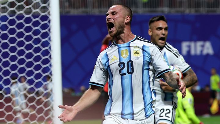3-2. Argentina sobrevive con una remontada épica ante Egipto