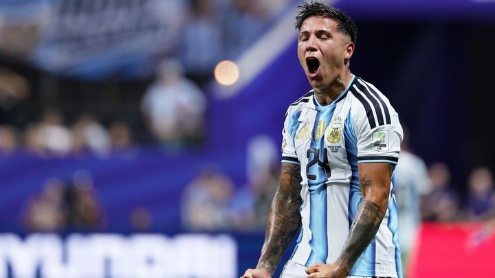 3-2. Argentina sobrevive con una remontada épica ante Egipto
