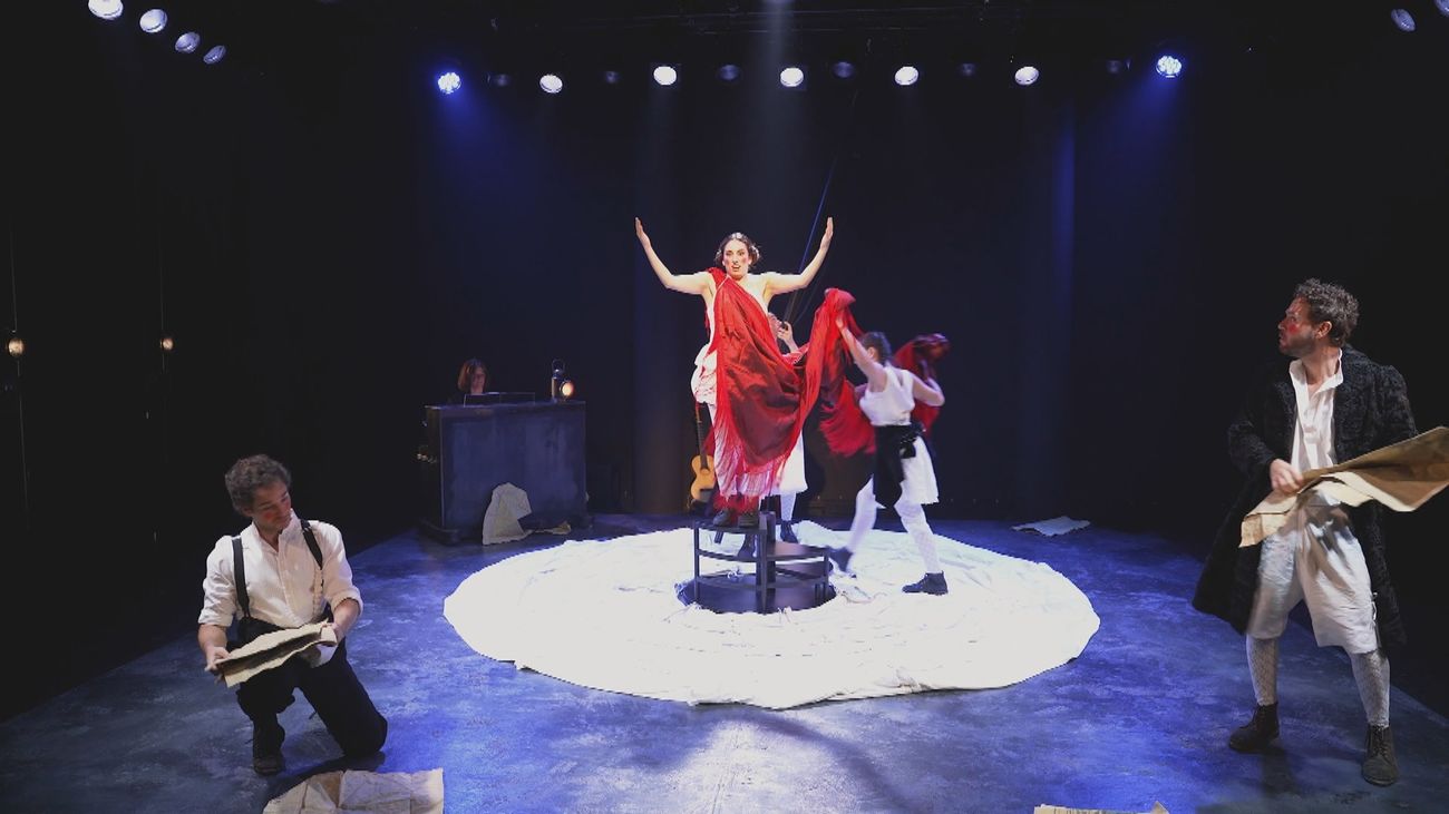 El Teatro Español recupera la mordaz sátira de 'La reina castiza'