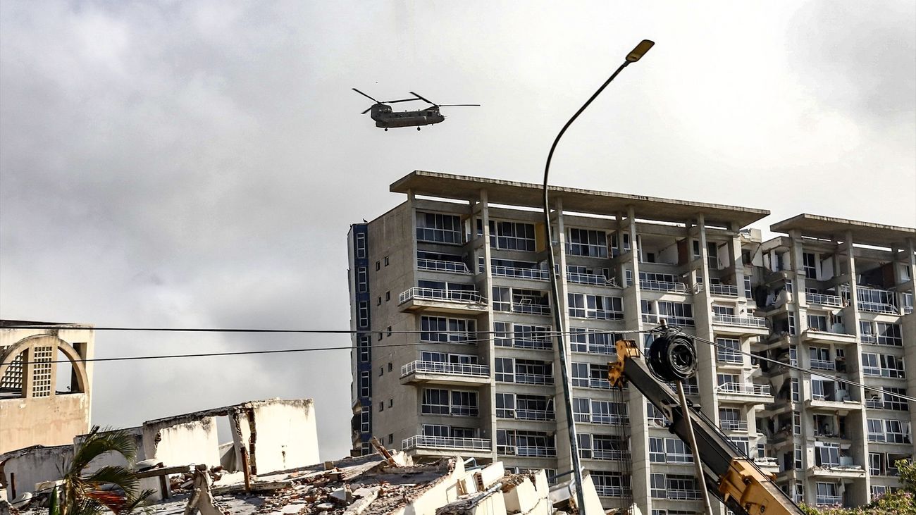 Equipos de rescate continúan las labores de búsqueda