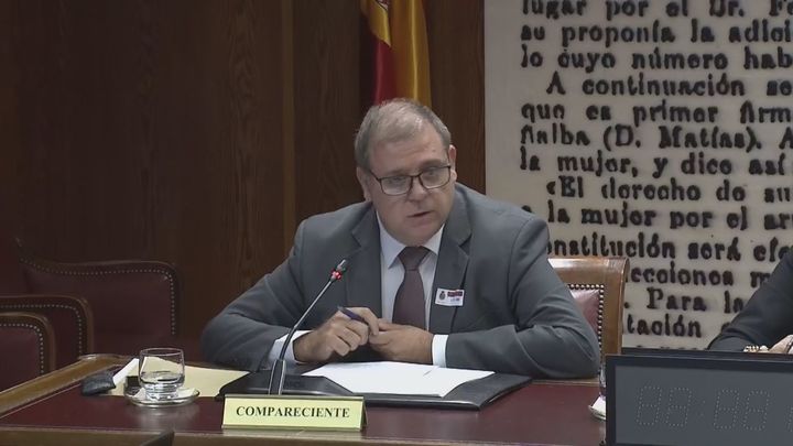 El juez del 'caso Leire' imputa a Juan Manuel Serrano y llama como testigos a dos trabajadoras del PSOE