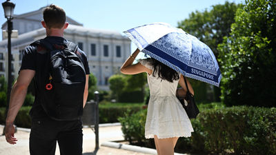El calor da un respiro a Madrid: posibles chubascos, calima y hasta 6 grados menos este domingo