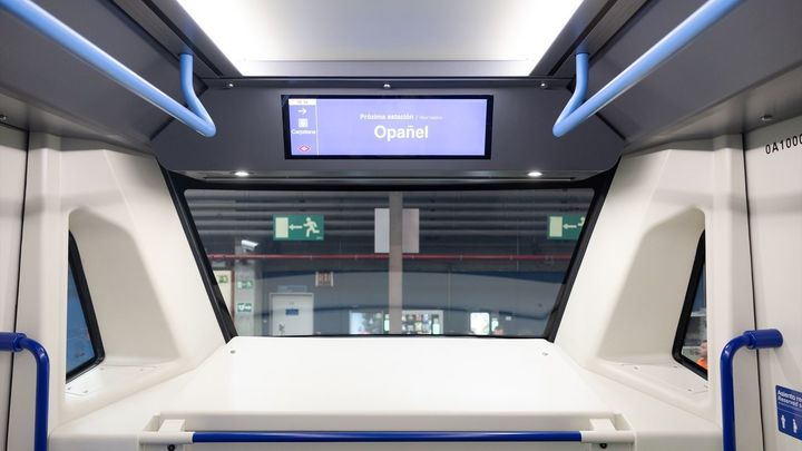 Detalles del tren automatico de la linea 6 / EUROPA PRESS