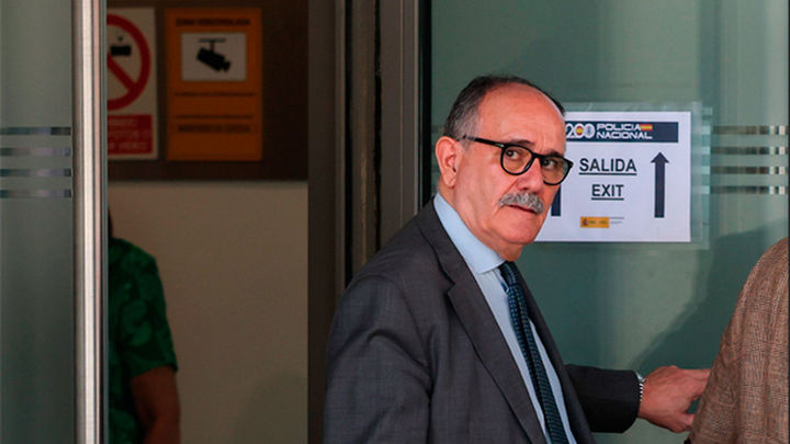 El exabogado de Ábalos asegura que Leire Díez le ofreció pagar la defensa del exministro a través de una empresa