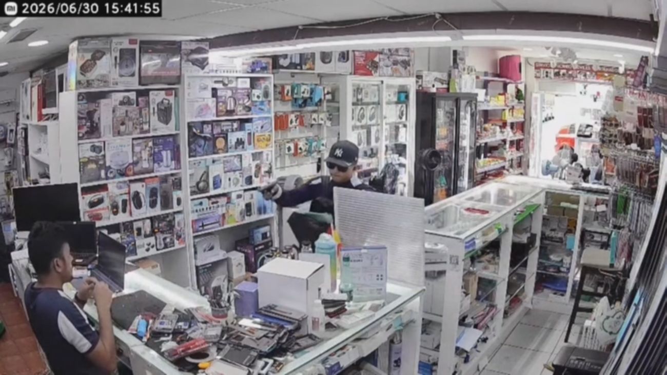 Detenido en Valdemoro un hombre por el robo de 22 móviles valorados en 8.000 euros en La Latina