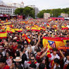 Euforia, música y charanga en Colón, que no falla en su cita con España