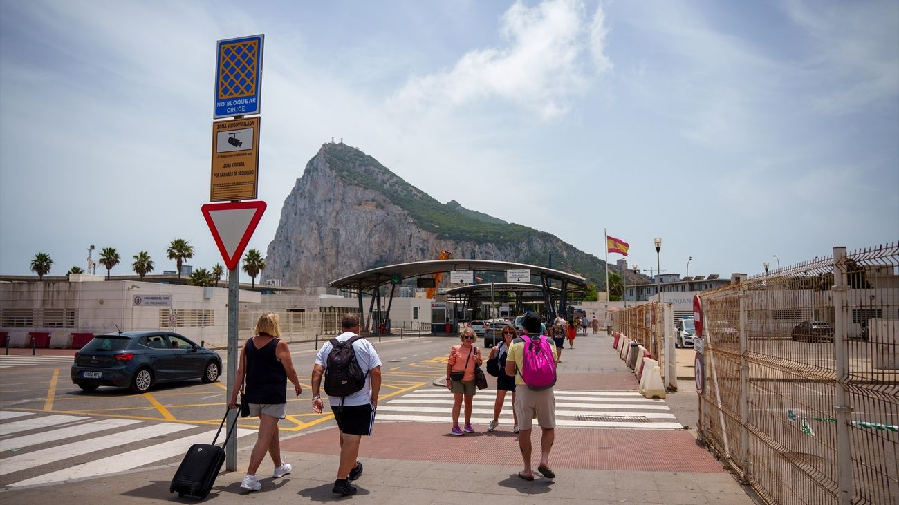 La UE y Reino Unido firman un acuerdo histórico sobre Gibraltar que pone los días contados a la verja