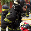 Rescatadas siete personas en el incendio de una vivienda en Canillas
