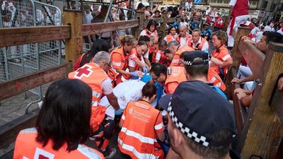 Diez trasladados al hospital tras al último encierro de San Fermín, dos con herida por asta