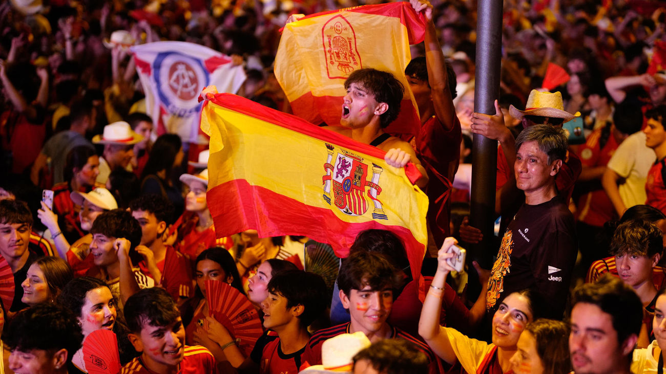 Victoria de España, euforia desatada entre los aficionados