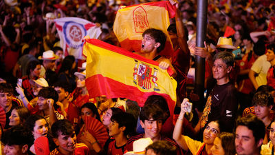 Victoria de España, euforia desatada entre los aficionados