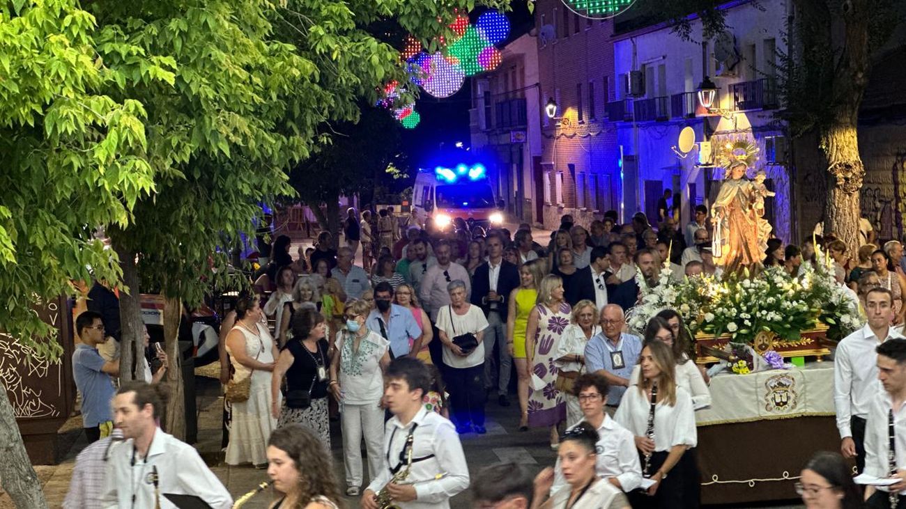 Arrancan en Arganda las fiestas del Carmen con ofrenda floral y charanga
