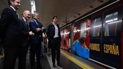 Metro reforzará el servicio en líneas 2, 4, 6 y 10 durante la tarde del domingo por la final del Mundial de fútbol