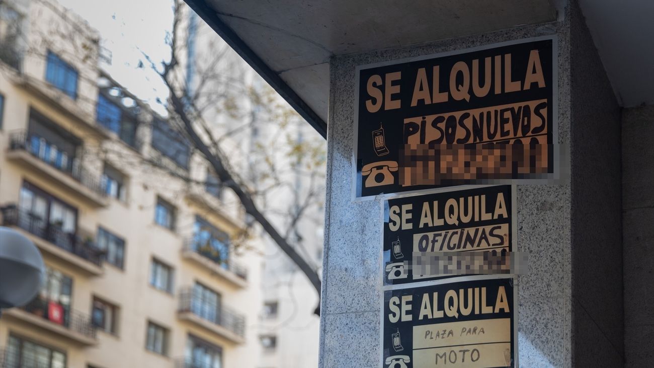 Carteles de "se alquila"