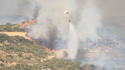 El incendio de Orés (Zaragoza) avanza por el flanco izquierdo y afecta a 15.400 hectáreas