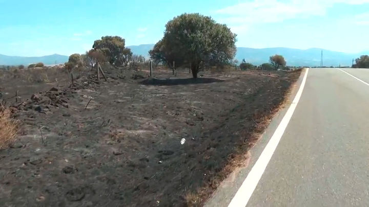 El incendio de Lozoyuela está controlado y se mantienen patrullas de vigilancia