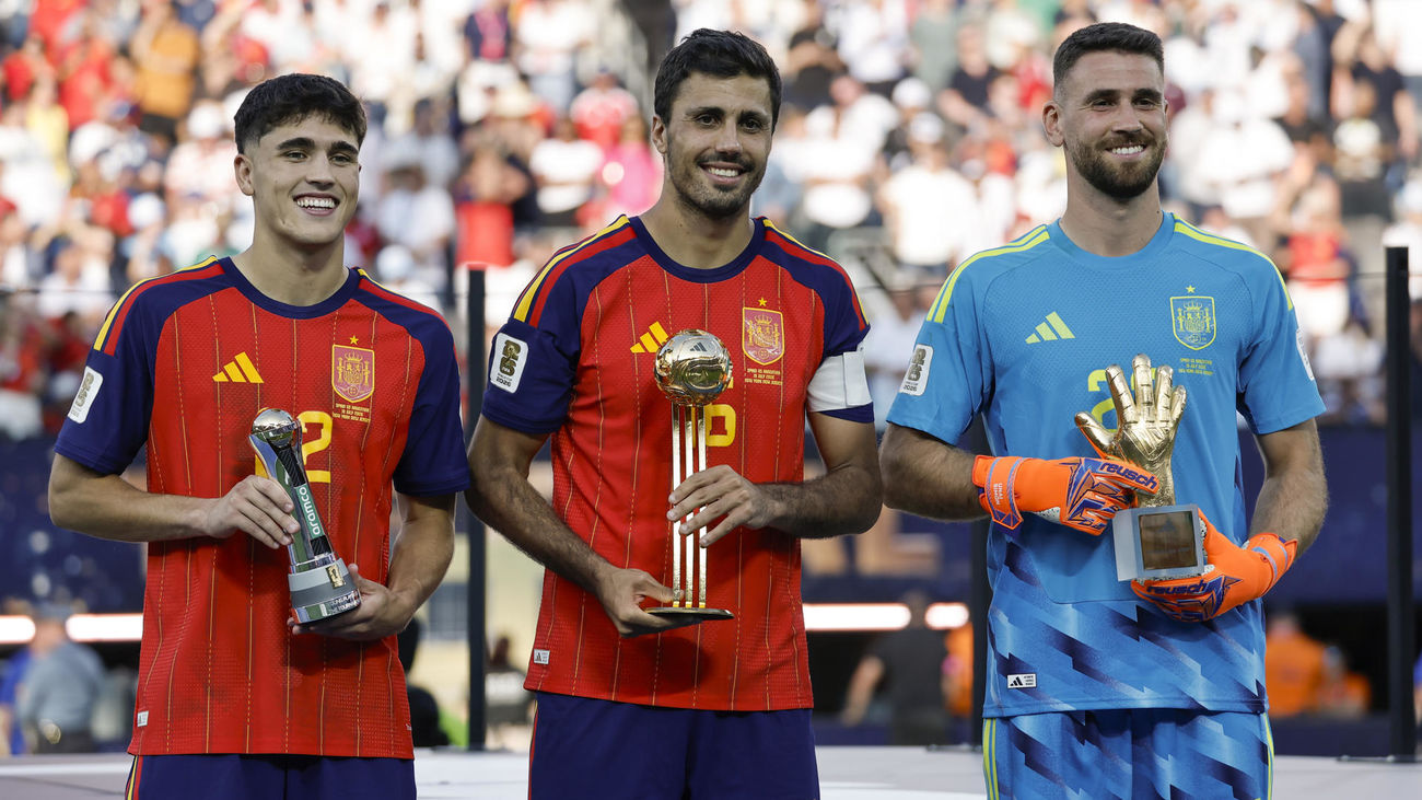 Rodri, mejor jugador del Mundial; Unai Simón, mejor portero y Cubarsí, mejor joven