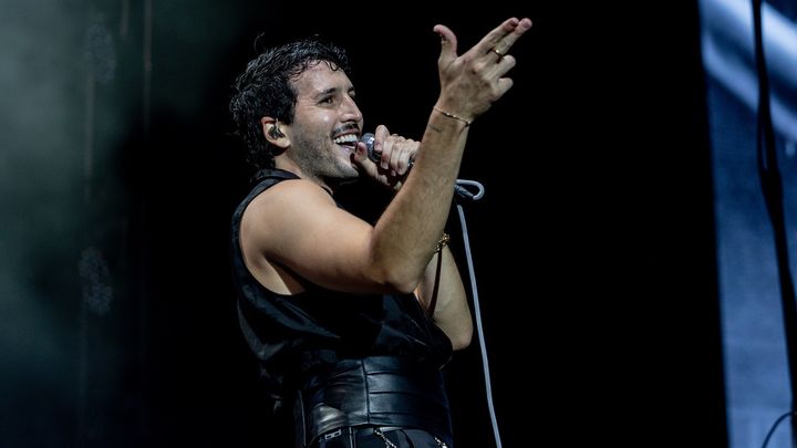 El cantante y compositor colombiano Sebastián Yatra durante su concierto en el Movistar Arena de Madrid