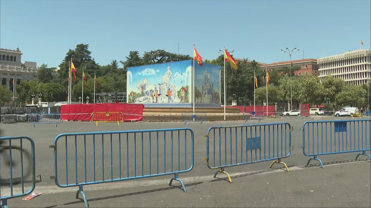Cibeles vuelve a la normalidad tras el fiestón del Mundial