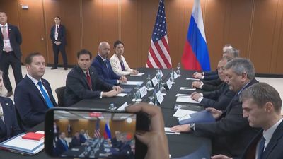 Rubio le dice a Lavrov que Estados Unidos está preparado para mediar entre Rusia y Ucrania