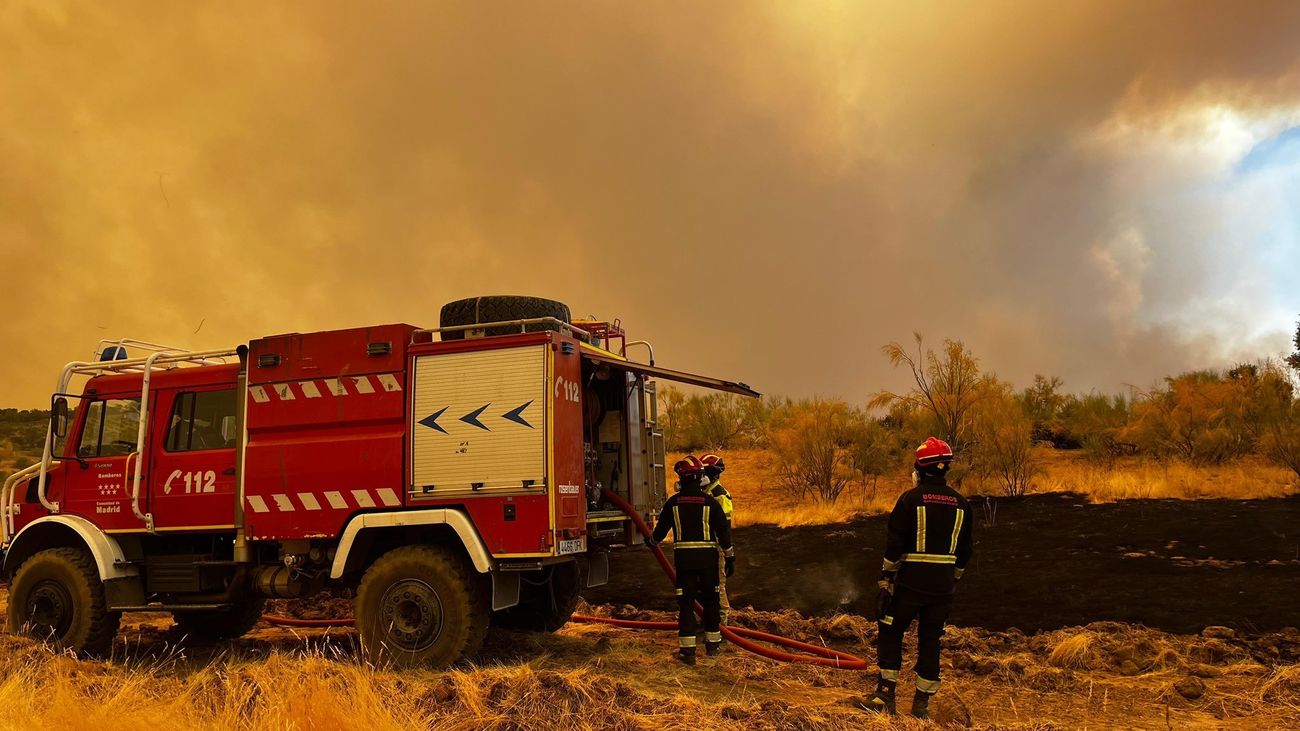 Se comienzan a recuperar las comunicaciones en pueblos de Madrid afectados por el incendio