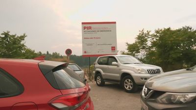 Decenas de vecinos continúan  detenidos en sus vehículos  por el corte de carreteras en Villa del Prado