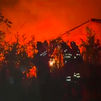 Los frentes de los incendios de Madrid y Ávila contenidos pero no controlados