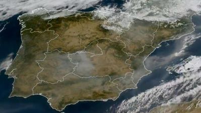 Imágenes desde el satélite Meteosat del humo de los incendios, que empeora la calidad del aire en Madrid