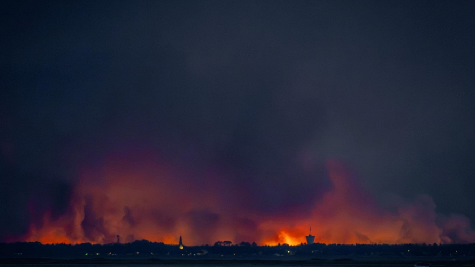 El 'megaincendio' cerca de Burdeos se mantuvo "globalmente estable"
