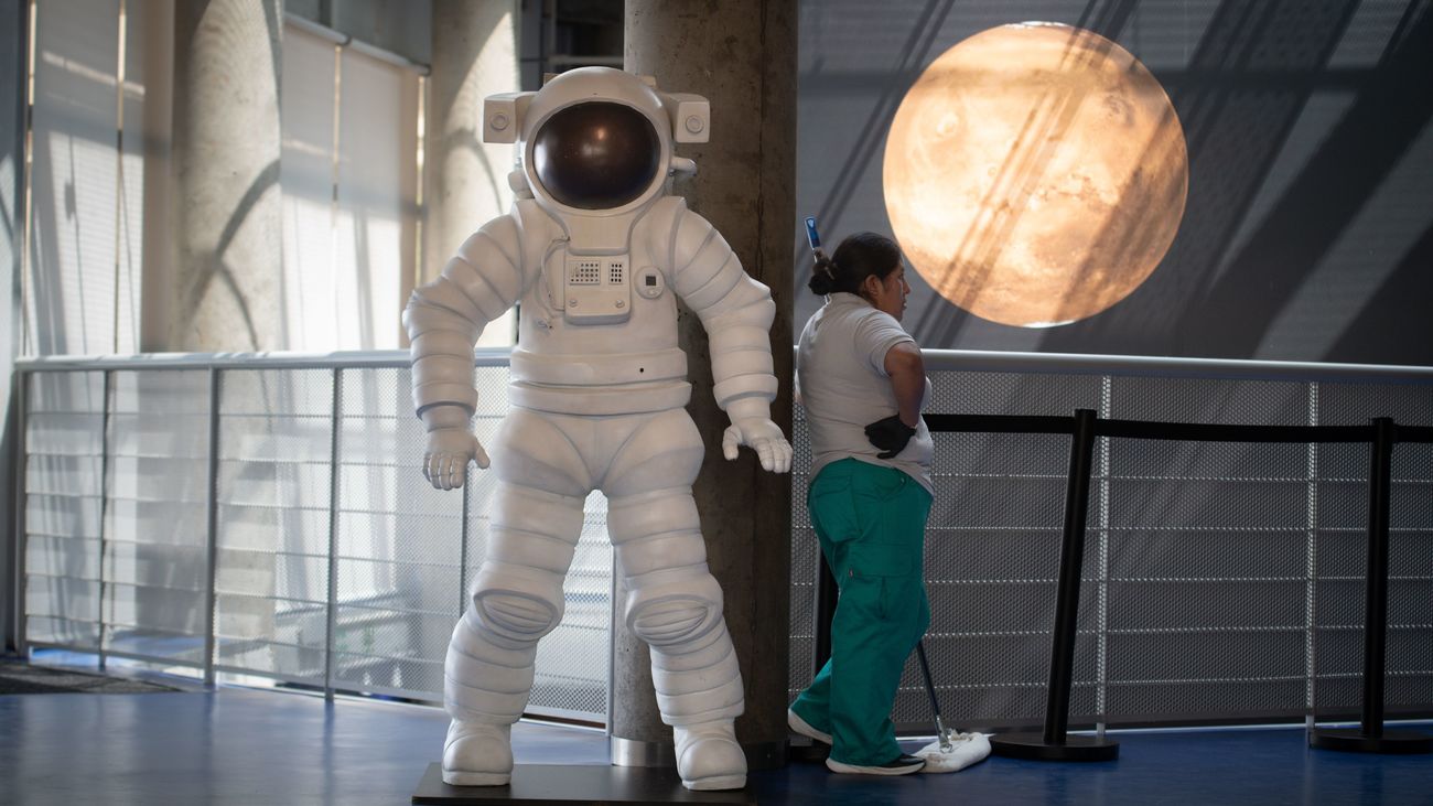 El Planetario de Madrid estrena una programación especial para el eclipse total de Sol del 12 de agosto