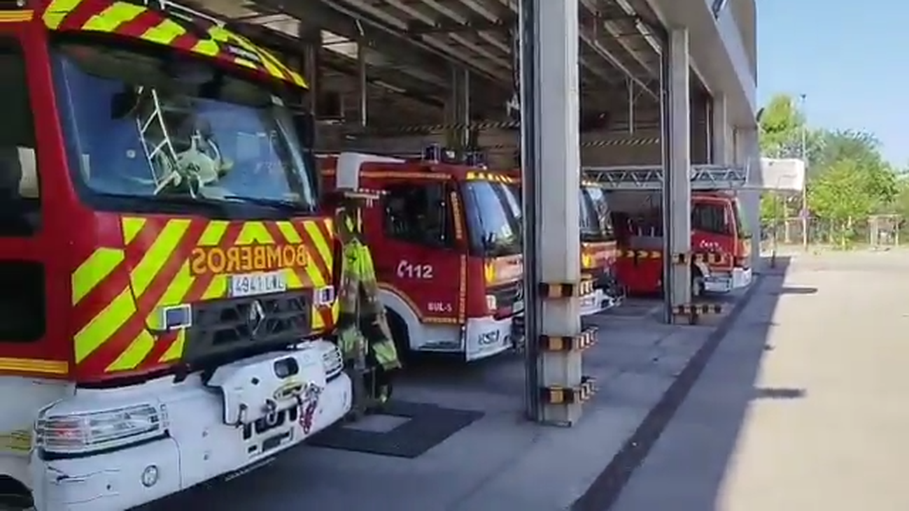 Alcorcón envía bomberos a la Sierra Oeste y habilita un pabellón para el descanso de la UME
