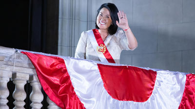 Fujimori inicia su mandato en Perú enfocada en combatir el crimen y reducir desigualdades
