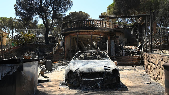 Zona calcinada tras el incendio / EUROPA PRESS
